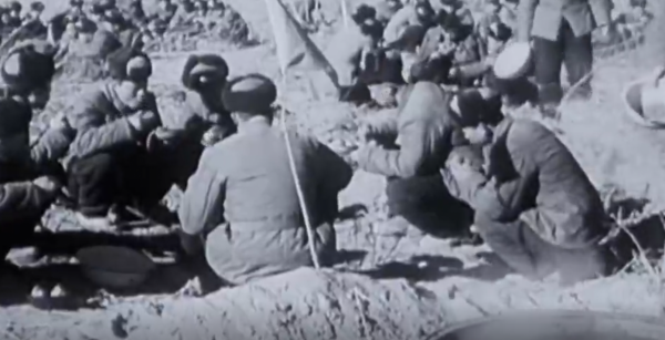 “東風二號”該不該繼續研究遭質疑，幸虧有貴人相助，才得以進行