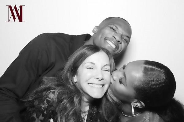 成雙成對!出席AD婚禮,威少妻子曬與詹姆斯夫婦甜蜜合照 成雙成對!出席AD婚禮,威少妻子曬與詹姆斯夫婦甜蜜合照