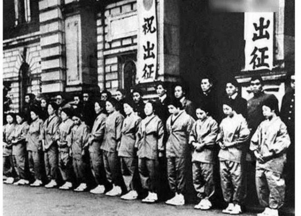 日本，為什麼扳不倒“皇權”？