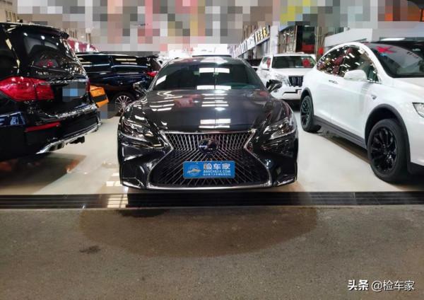 70多萬買臺雷克薩斯LS，車商：有這種好事兒我還想著你？