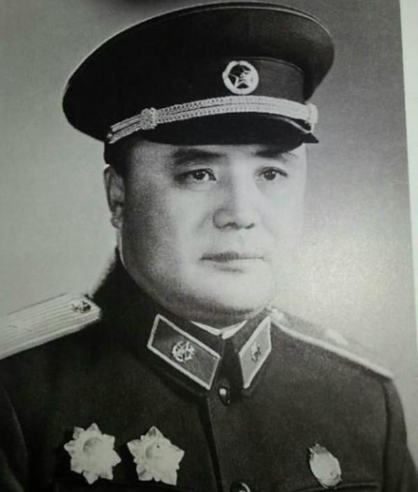 1958年西藏駐軍醫療隊被攔車警告：前方危險！隊長不聽，釀成悲劇