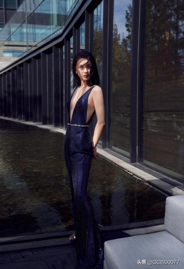 明星圖片黃聖依