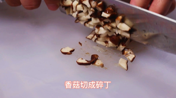 蘿蔔這樣做太好吃了,不炒不燉,比牛奶還補鈣,隔壁寶寶也想吃 蘿蔔這樣做太好吃了,不炒不燉,比牛奶還補鈣,隔壁寶寶也想吃