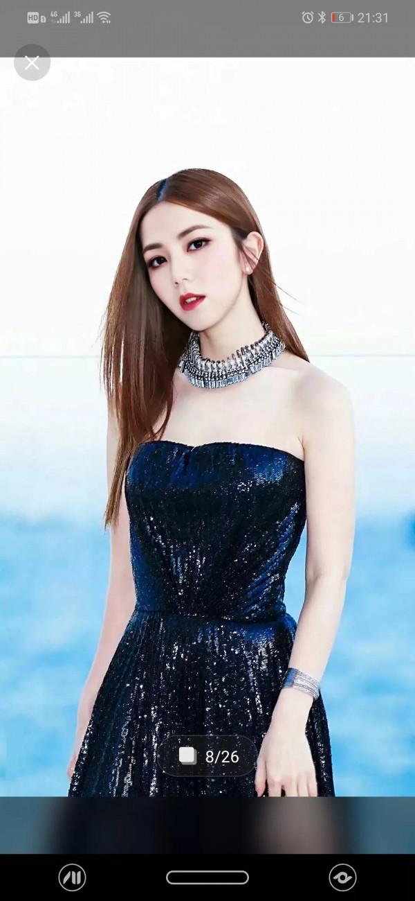 鄧紫棋好美呀!不光人美歌唱的也好聽,非常非常喜歡你 鄧紫棋好美呀!不光人美歌唱的也好聽,非常非常喜歡你