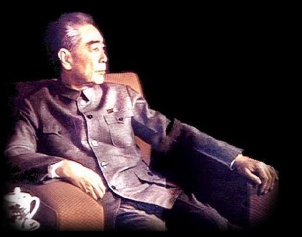 哨兵攔住毛主席,報告上級:一姓毛的在門外,這個哨兵後來如何? 哨兵攔住毛主席,報告上級:一姓毛的在門外,這個哨兵後來如何?