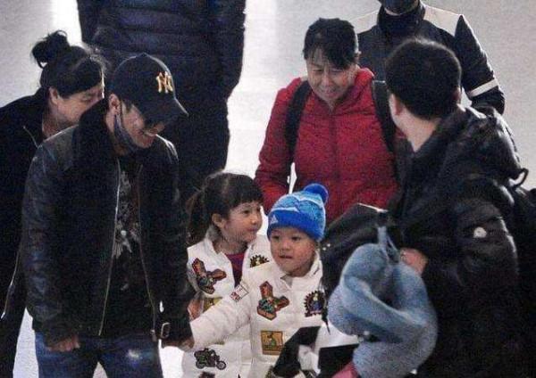 不靠顏值靠才華，這6位長相一般的男演員，媳婦一個比一個漂亮