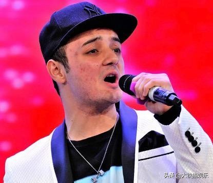 4位“不耐老”的男星,各有各的心酸,有人瘦不了,有人20就禿了 4位“不耐老”的男星,各有各的心酸,有人瘦不了,有人20就禿了