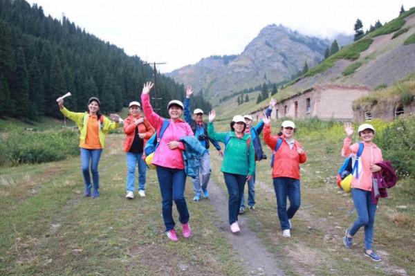 綠色的夢 青春的回憶 一生的戰友情 綠色的夢 青春的回憶 一生的戰友情