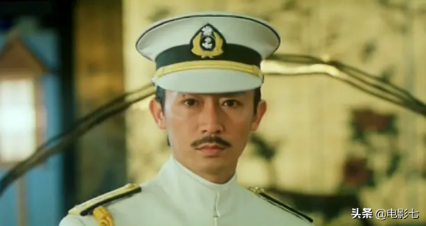 31年前，王晶請來30多位明星，翻拍這部經典港片，創造了票房紀錄