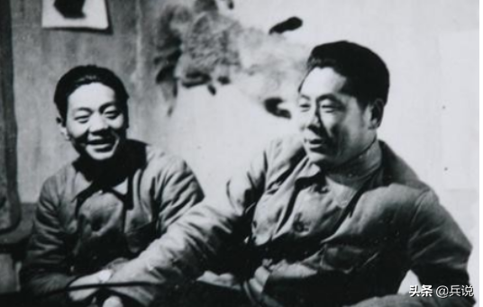 開國大典，戰機飛行高度難倒開國中將，一頓烤鴨解決難題