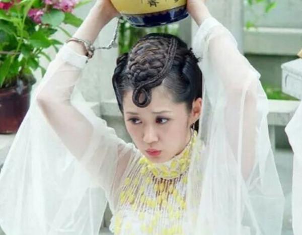 撞臉不可怕,誰不紅誰尷尬!這4對同臉不同命的女星,皆是女強人 撞臉不可怕,誰不紅誰尷尬!這4對同臉不同命的女星,皆是女強人