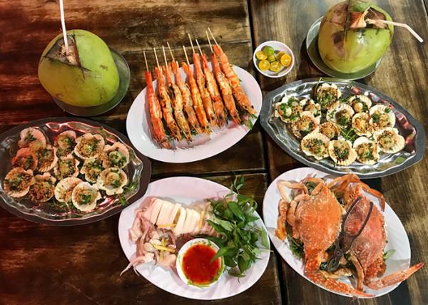 來少有人知的新晉網紅免籤海島，吃海鮮大餐，與海星一起拍照