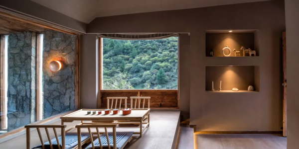 臥看雪山、室內泡湯，丁真家鄉這家民宿堪稱2021年收官王炸之作