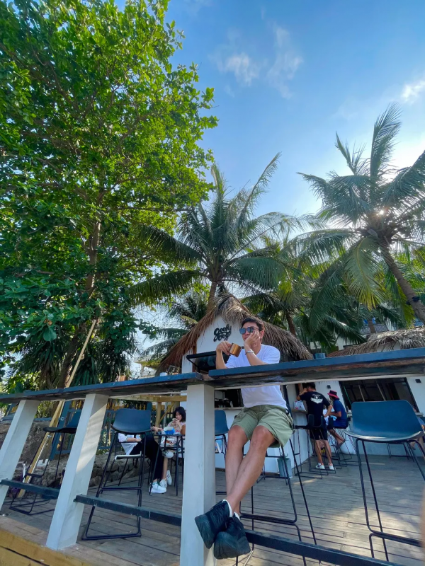 李小璐賈乃亮真複合了?穿情侶褲大秀恩愛? 李小璐賈乃亮真複合了?穿情侶褲大秀恩愛?