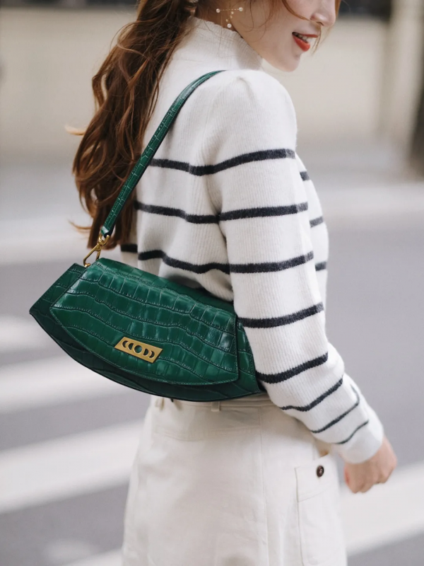 厚外套+裙子、毛衣+闊腿褲，秋冬這樣穿巨好看！洋氣爆了