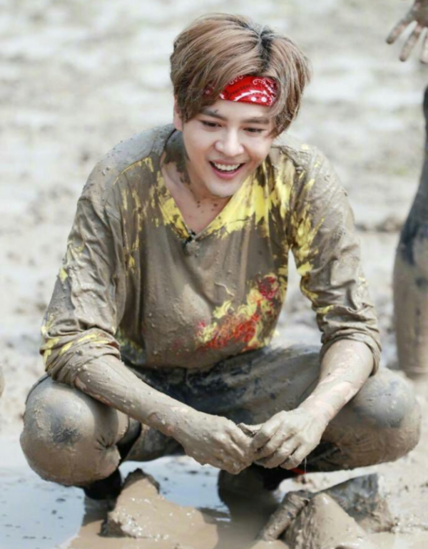 內娛“姨”化的男星巔峰PK，誰成了大媽，誰又讓人噴飯？