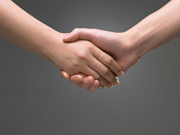 難忘當年那次溫暖的握手 難忘當年那次溫暖的握手