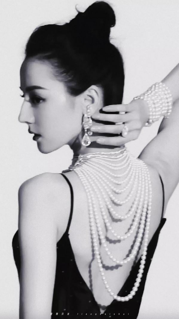 迪麗熱巴 精美圖片 迪麗熱巴 精美圖片