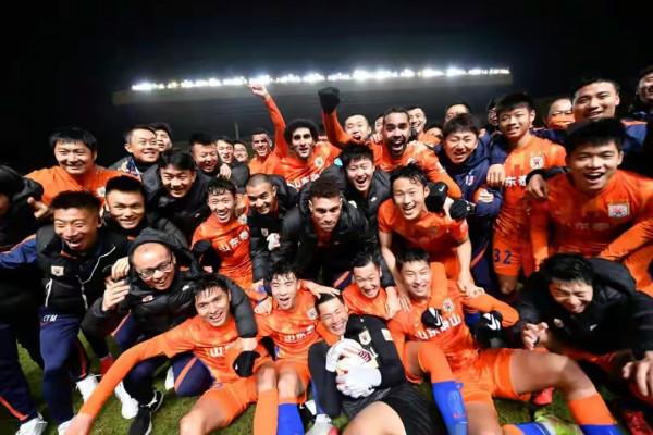 榮耀與傳承！大勢已定的第90分鐘，郝偉換上這兩人去享受冠軍榮耀