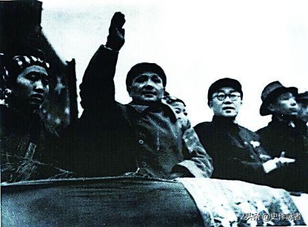 1976年,華國鋒擔任軍委主席後,中央選出的5位副主席都是誰? 1976年,華國鋒擔任軍委主席後,中央選出的5位副主席都是誰?