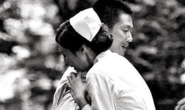 1945年,連長娶日本女戰俘,30多年後,孩子繼承上億家產 1945年,連長娶日本女戰俘,30多年後,孩子繼承上億家產