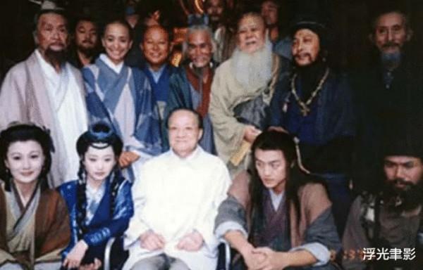 央視版《笑傲江湖》被低估了,網友:還以為演東方不敗的是男演員 央視版《笑傲江湖》被低估了,網友:還以為演東方不敗的是男演員