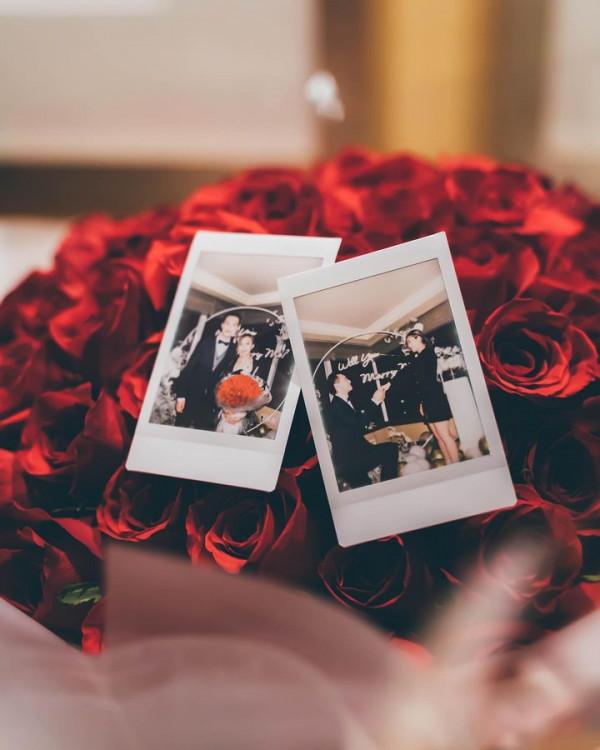 伍家朗求婚成功|又是吃狗糧的一天 伍家朗求婚成功|又是吃狗糧的一天