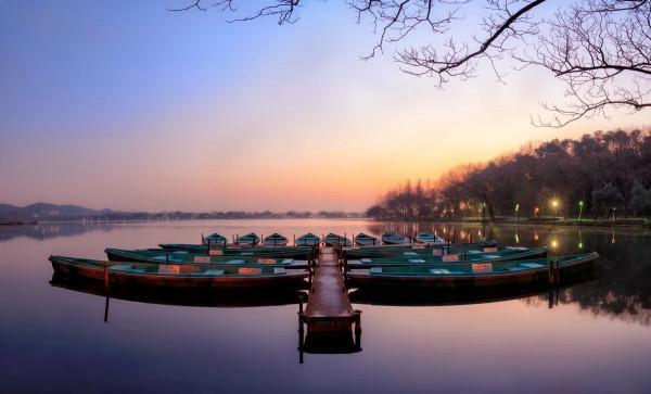 絕美西湖美景太美了