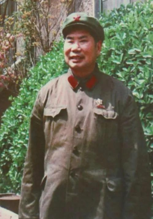 孫繼先作為指揮員，卻沒列入大渡河17勇士，1990年楊得志為他正名