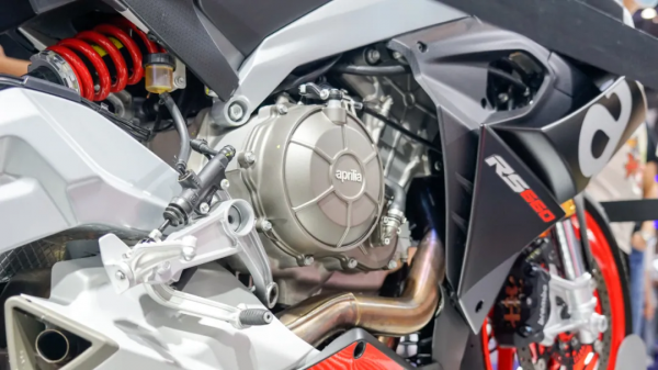 維斯帕SprintS摩托古茲V7/V9等,比亞喬集團攜多款車型亮相摩博會 維斯帕SprintS摩托古茲V7/V9等,比亞喬集團攜多款車型亮相摩博會