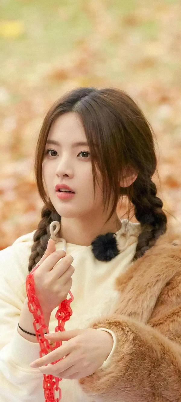 美少女楊超越，少女感十足