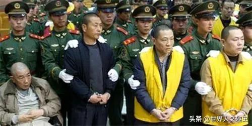 《征服》劉華強原型,揭秘石家莊黑幫老大,弟弟被砍開啟復仇之路 《征服》劉華強原型,揭秘石家莊黑幫老大,弟弟被砍開啟復仇之路