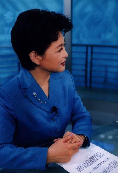 央視知名女主持肖曉琳:55歲宣佈退休,迴歸家庭4個月後遺憾離世 央視知名女主持肖曉琳:55歲宣佈退休,迴歸家庭4個月後遺憾離世