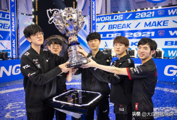 外網爆EDG冠軍面板英雄已選好,這5名英雄你猜對了嗎? 外網爆EDG冠軍面板英雄已選好,這5名英雄你猜對了嗎?