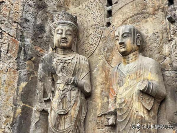 皇家石窟中的這尊雕像以神秘微笑著稱,被譽為“東方蒙娜麗莎” 皇家石窟中的這尊雕像以神秘微笑著稱,被譽為“東方蒙娜麗莎”