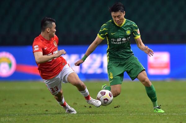 武磊不再孤單！李磊加盟瑞超升班馬草蜢：明年1月加入球隊