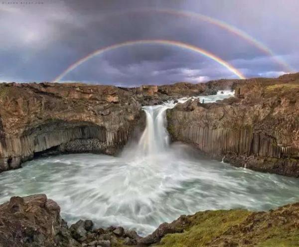 彩虹下的美景 彩虹下的美景