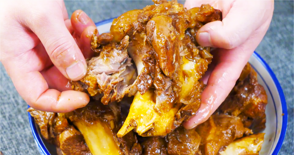 過年東北10道傳統年夜菜，全是東北菜精華，下酒又下飯，過開心年