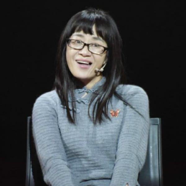 《在人間》:餘秀華,春來我不先開口,哪個蟲兒敢做聲 《在人間》:餘秀華,春來我不先開口,哪個蟲兒敢做聲