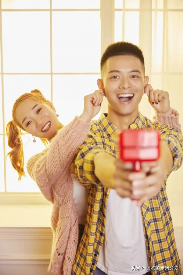 軍戀|兵哥和舞蹈老師,這一對有被帥到 軍戀|兵哥和舞蹈老師,這一對有被帥到