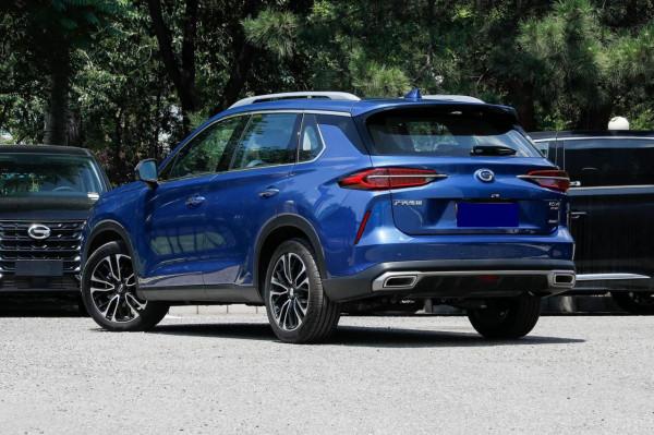 15萬左右的SUV選這三款就行,均配2.0T+AT變速箱、360度全景影像 15萬左右的SUV選這三款就行,均配2.0T+AT變速箱、360度全景影像