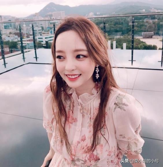 抑鬱症不是病嗎？因抑鬱選擇自殺的9位明星，最小的僅22歲