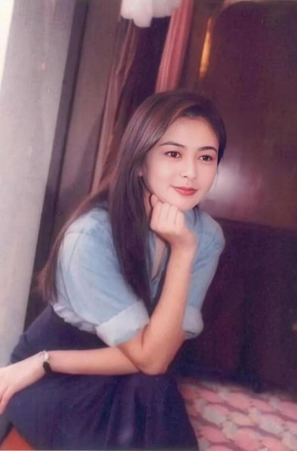 嚴肅護膚 | 讓趙麗穎誇漂亮的嘴，到底要下多少功夫