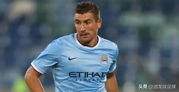 21世紀進球最多的五位邊後衛！卡洛斯獨一檔，至今無人超越