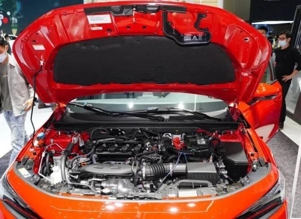 15萬左右，速騰PK思域，哪款適合家用？