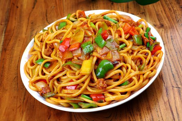 “美食”愛好者心目中的天堂，伊斯蘭風情大新疆的美味之旅