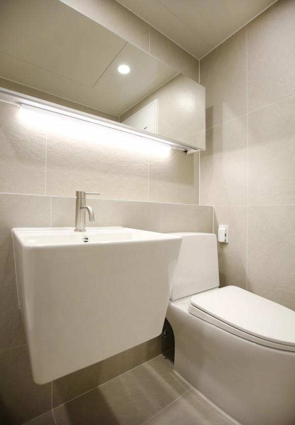 這對夫妻拒絕豪華裝修,使用大面積留白,效果清爽怡人,真高階 這對夫妻拒絕豪華裝修,使用大面積留白,效果清爽怡人,真高階