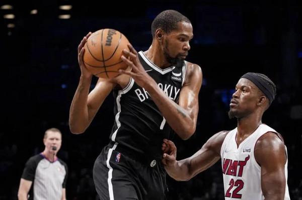 籃網開季進攻效率低，杜蘭特坦言十分想念歐文