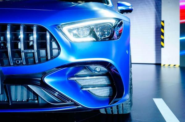 調整動力配置 價格下探至百萬 賓士2022款AMG GT四門跑車實拍簡評