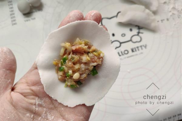 原來芋頭還能這麼吃!皮滑餡香營養足,早餐來一碗,熱乎又暖身 原來芋頭還能這麼吃!皮滑餡香營養足,早餐來一碗,熱乎又暖身